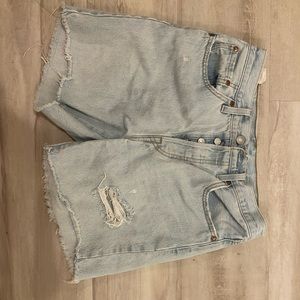 Levi’s 501 Mid Thigh Shorts